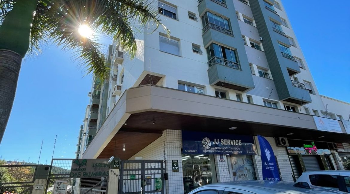 Apartamento à venda com 59m², 2 dormitórios, 1 vaga, no bairro Cavalhada em Porto Alegre