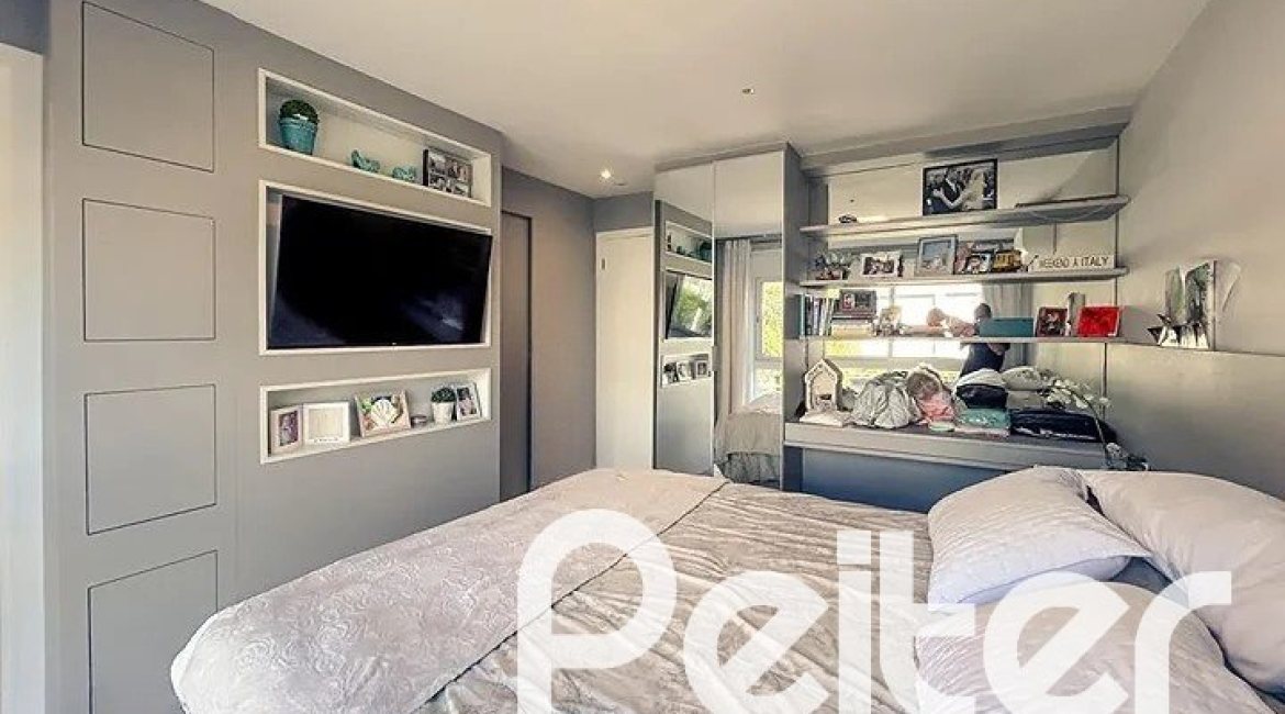 Casa em Condomínio à venda com 120m², 3 dormitórios, 1 suíte, 2 vagas, no bairro Vila Nova em PORTO ALEGRE