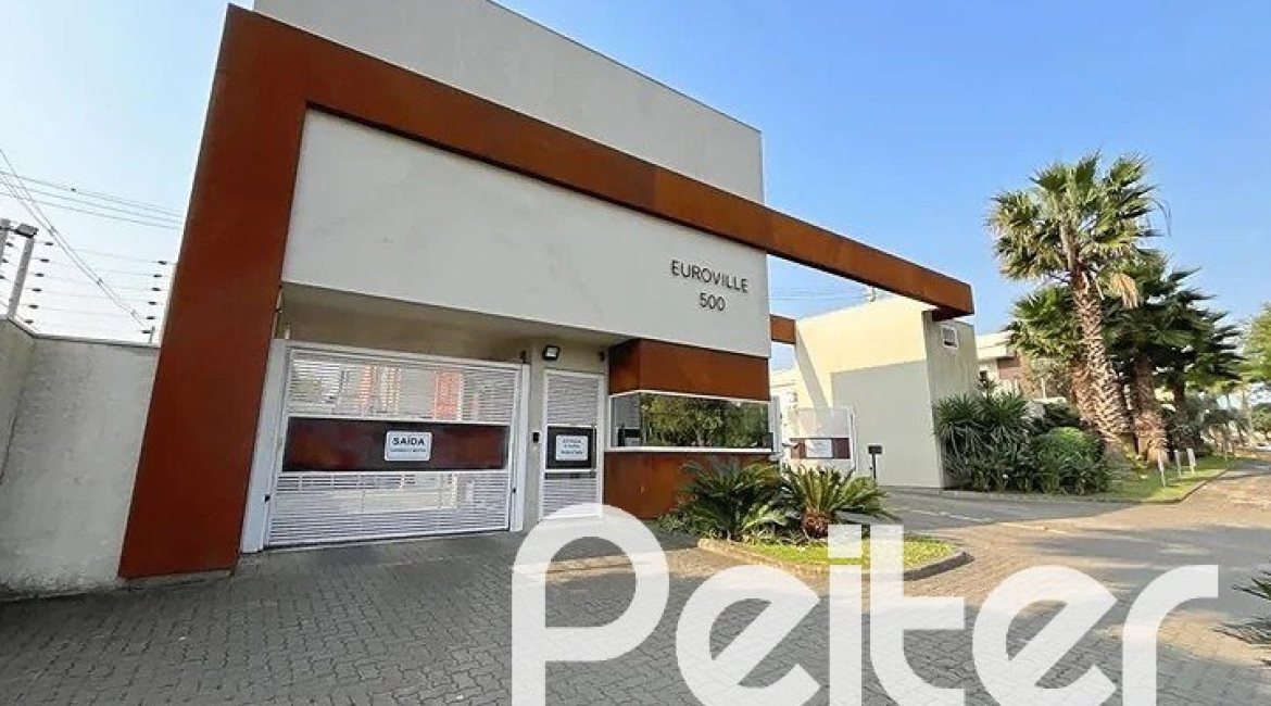 Casa em Condomínio à venda com 120m², 3 dormitórios, 1 suíte, 2 vagas, no bairro Vila Nova em PORTO ALEGRE