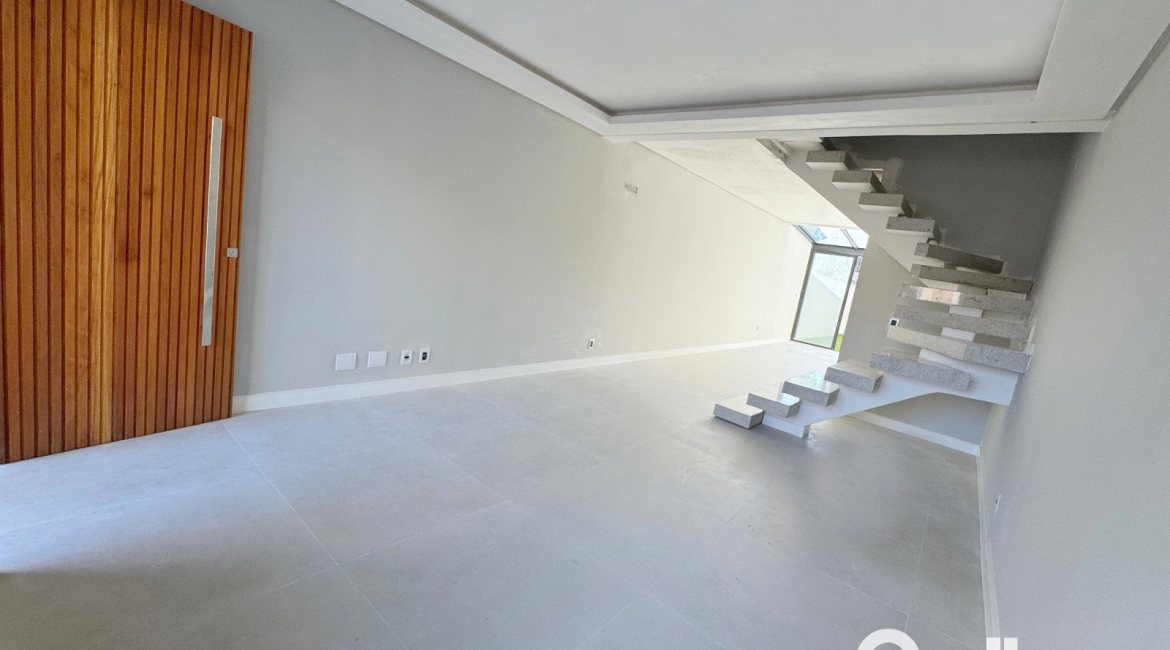 Casa em Condomínio à venda com 140m², 3 dormitórios, 3 suítes, 2 vagas, no bairro Tristeza em Porto Alegre