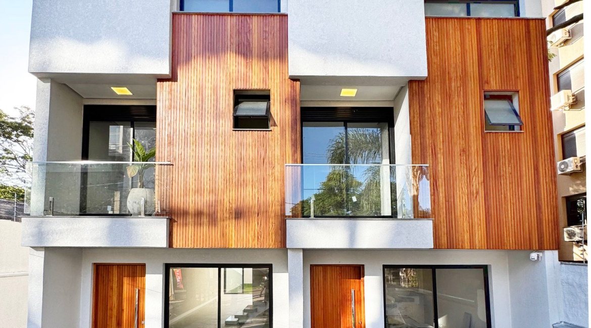 Casa em Condomínio à venda com 140m², 3 dormitórios, 3 suítes, 2 vagas, no bairro Tristeza em Porto Alegre