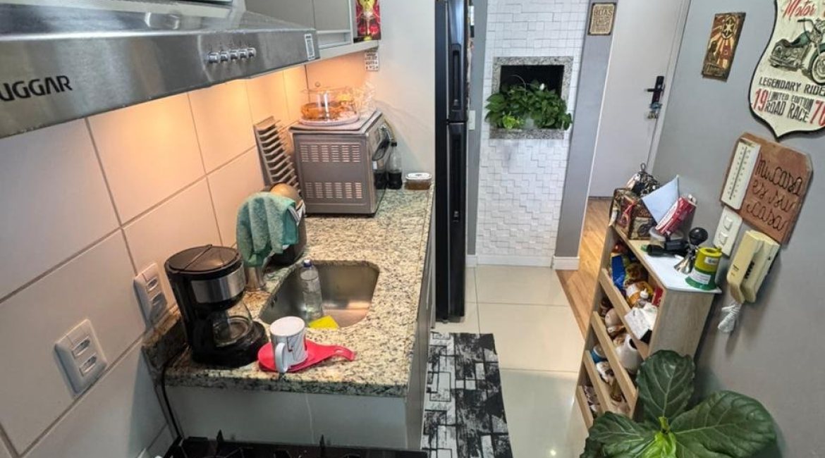 Apartamento à venda com 56m², 2 dormitórios, 1 suíte, 1 vaga, no bairro Cavalhada em PORTO ALEGRE