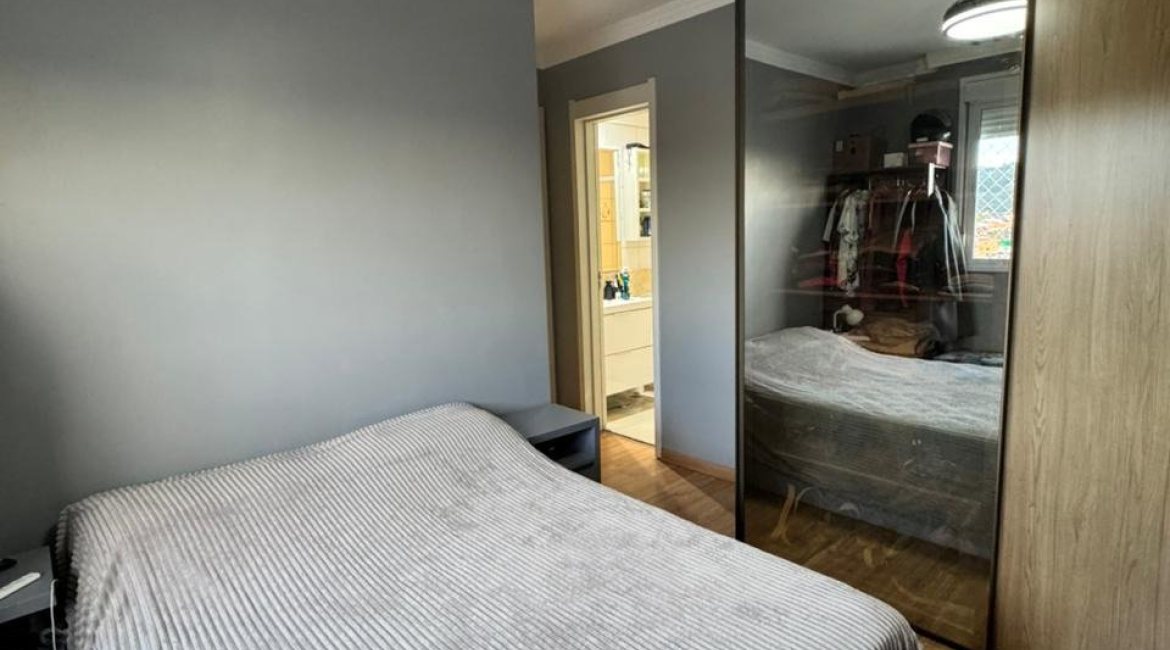 Apartamento à venda com 56m², 2 dormitórios, 1 suíte, 1 vaga, no bairro Cavalhada em PORTO ALEGRE
