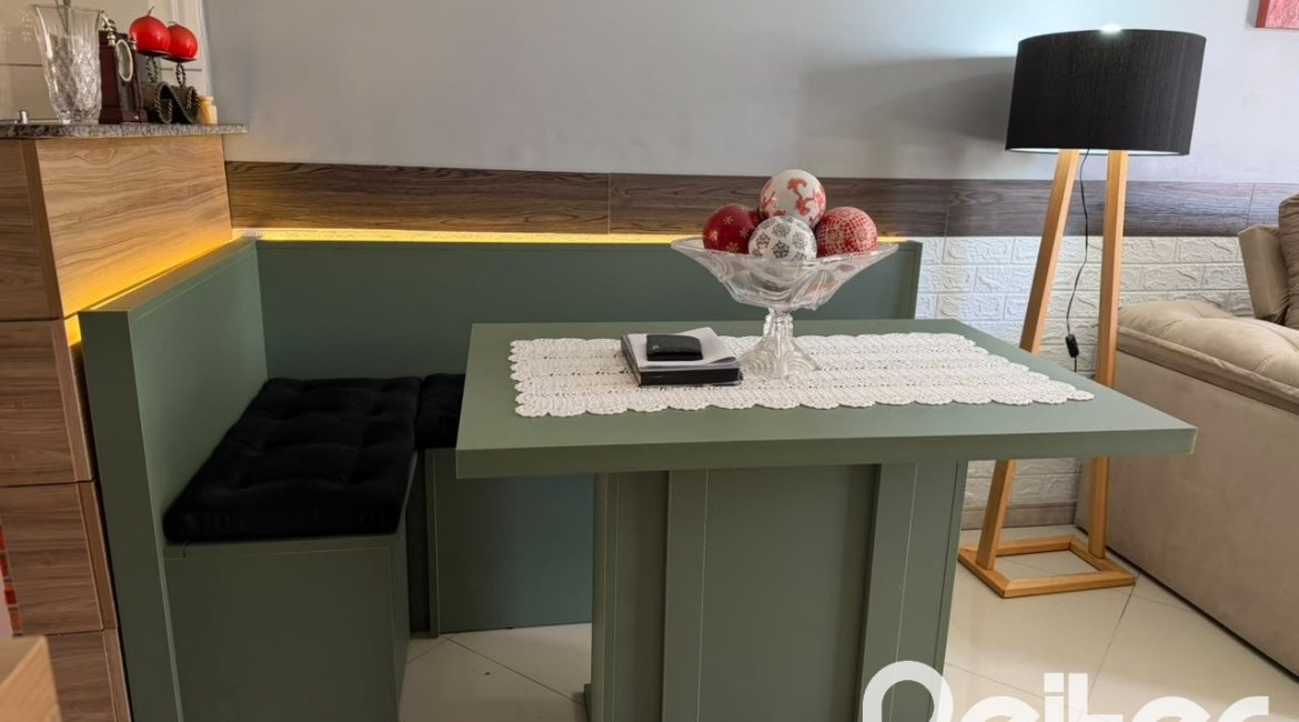 Casa à venda com 52m², 2 dormitórios, 2 vagas, no bairro Hípica em Porto Alegre