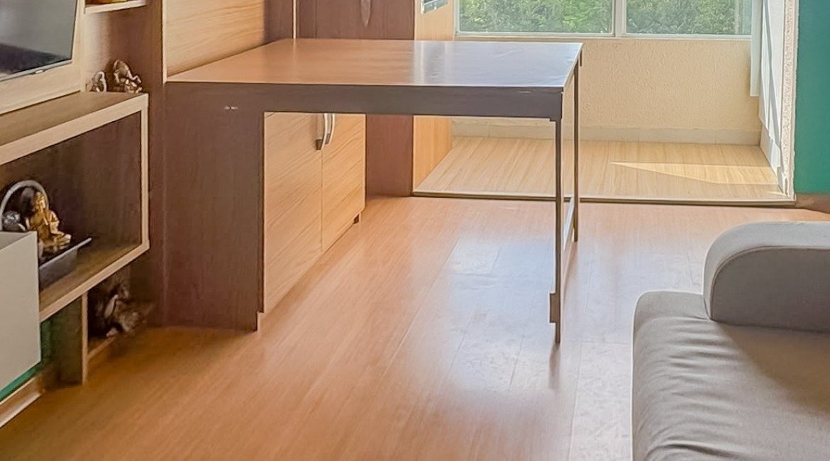 Apartamento à venda com 44m², 2 dormitórios, 1 vaga, no bairro Parque Santa Fé em Porto Alegre