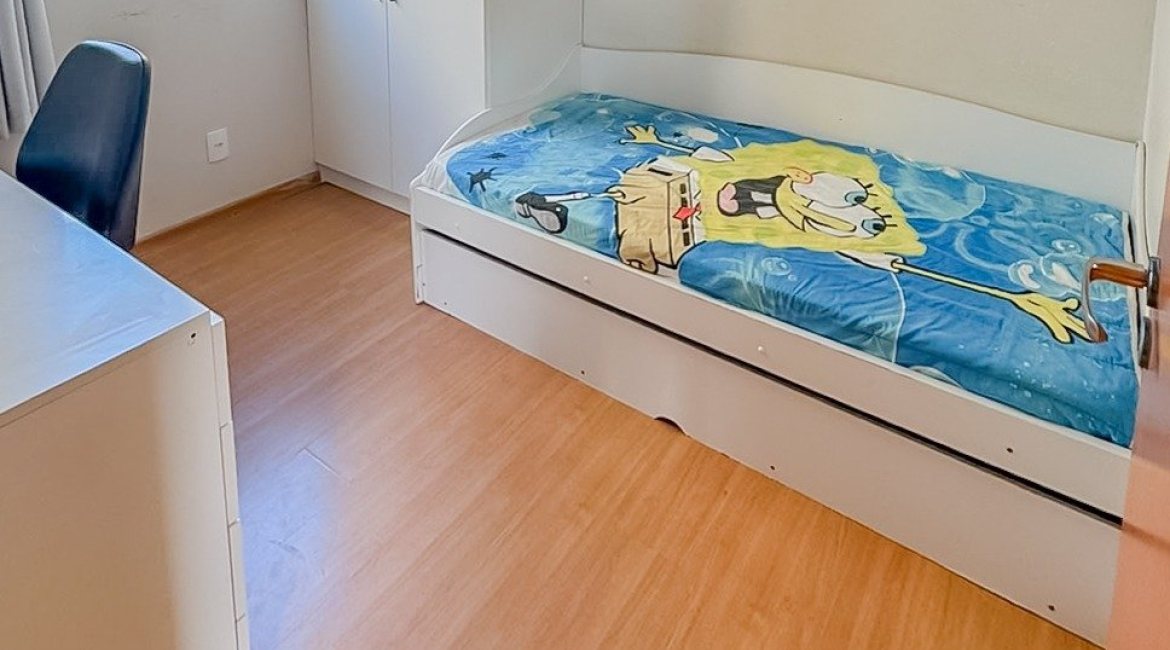 Apartamento à venda com 44m², 2 dormitórios, 1 vaga, no bairro Parque Santa Fé em Porto Alegre