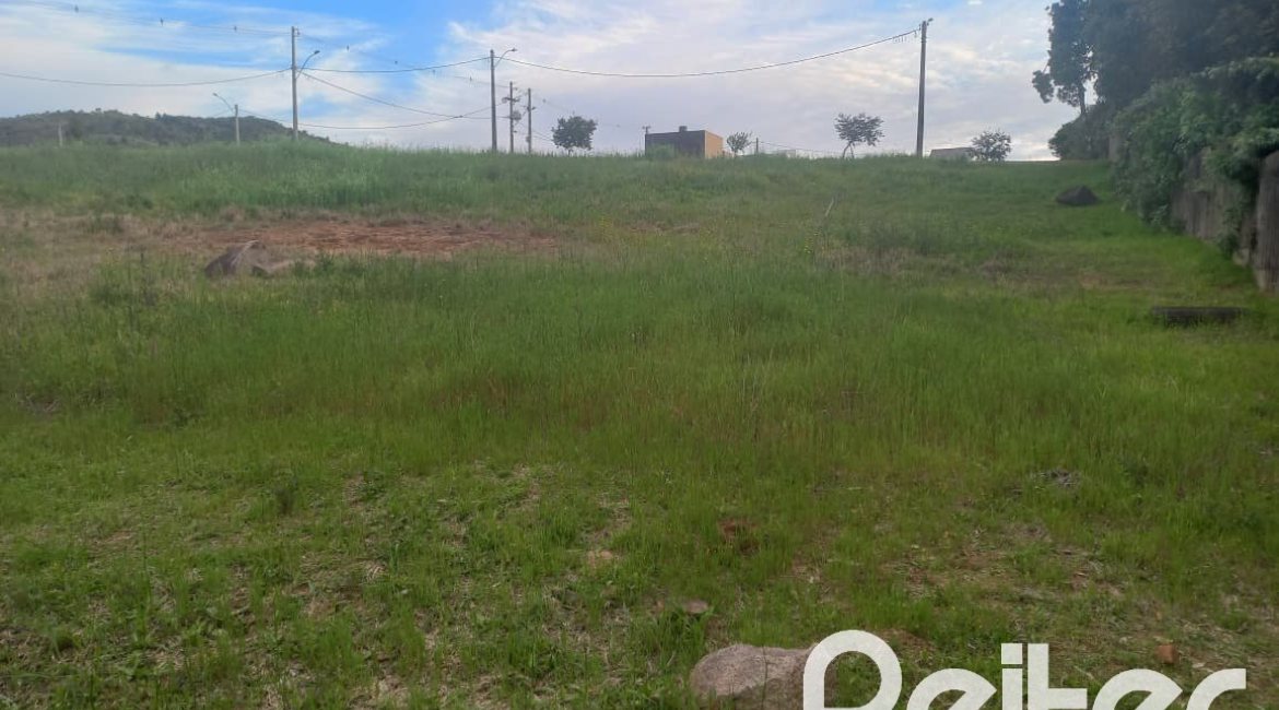 Terreno em condomínio à venda, no bairro Campo Novo em Porto Alegre