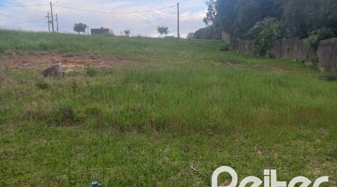 Terreno em condomínio à venda, no bairro Campo Novo em Porto Alegre