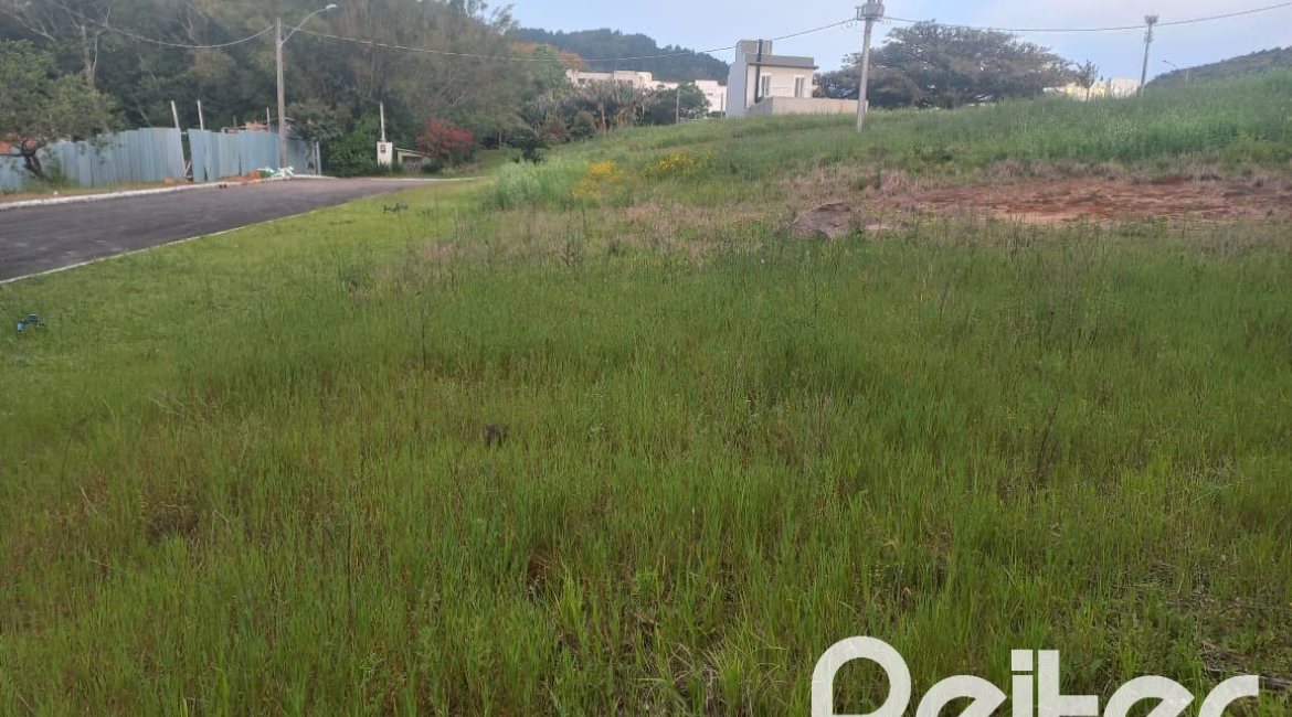 Terreno em condomínio à venda, no bairro Campo Novo em Porto Alegre