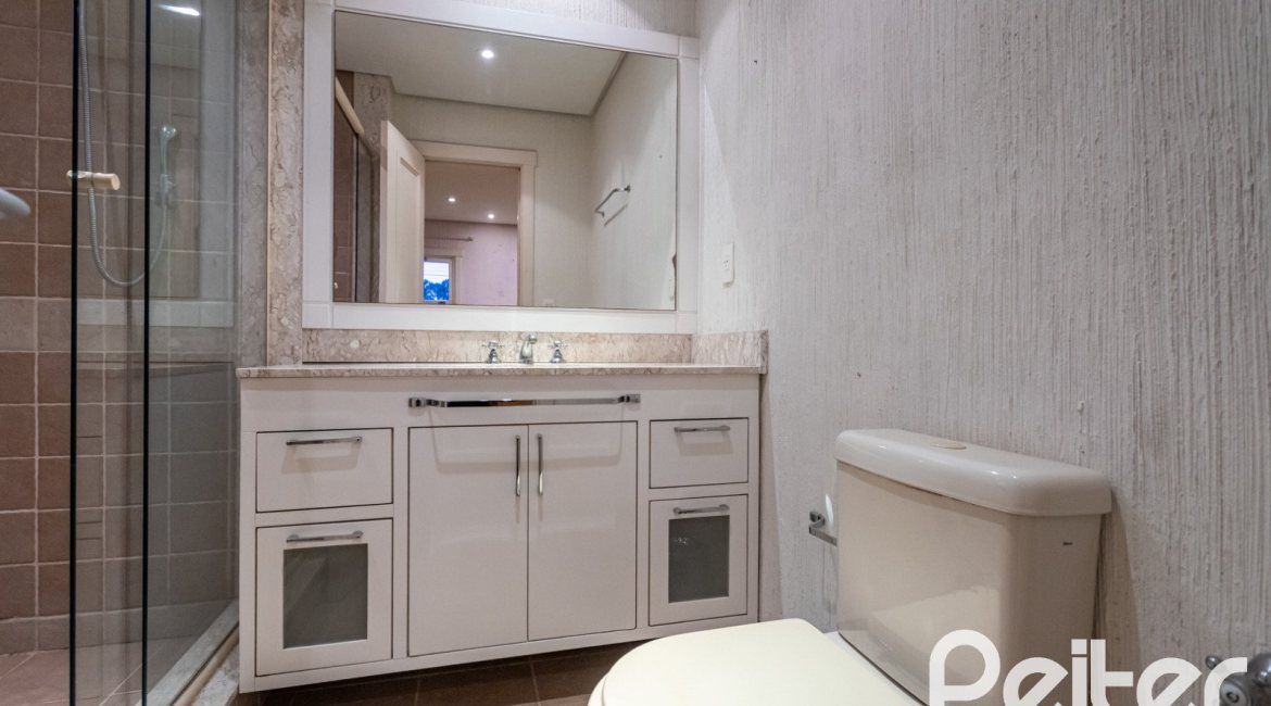 Casa em Condomínio à venda com 216m², 2 dormitórios, 2 suítes, 2 vagas, no bairro Terra Ville em PORTO ALEGRE