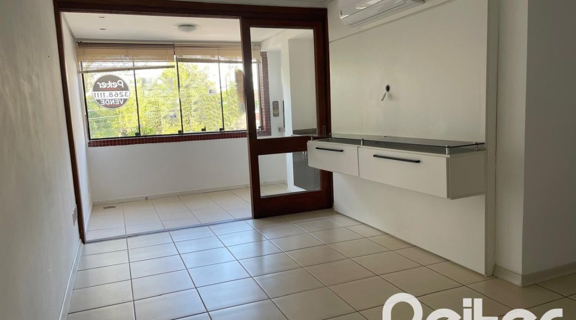 Apartamento à venda com 84m², 2 dormitórios, 1 suíte, 2 vagas, no bairro Tristeza em Porto Alegre