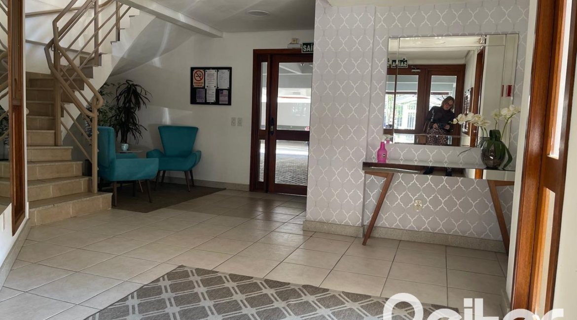 Apartamento à venda com 84m², 2 dormitórios, 1 suíte, 2 vagas, no bairro Tristeza em Porto Alegre