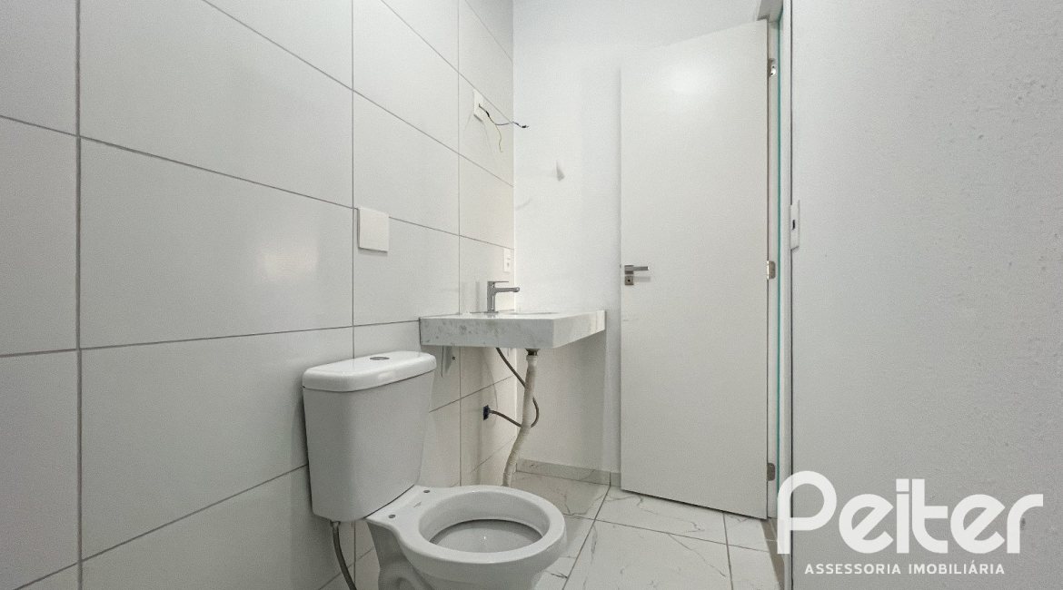 Apartamento à venda com 47m², 1 dormitório, no bairro Tristeza em Porto Alegre