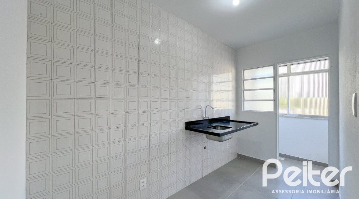 Apartamento à venda com 47m², 1 dormitório, no bairro Tristeza em Porto Alegre