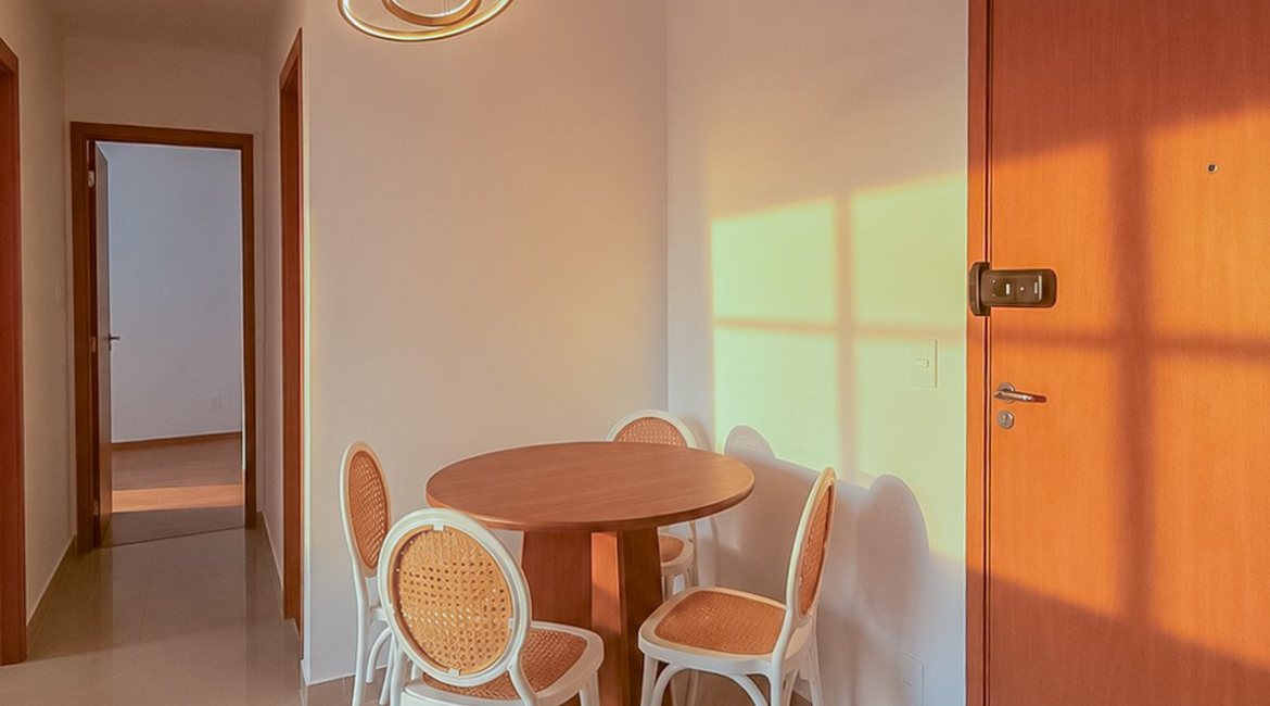 Apartamento à venda com 44m², 2 dormitórios, 1 vaga, no bairro Costa e Silva em Porto Alegre