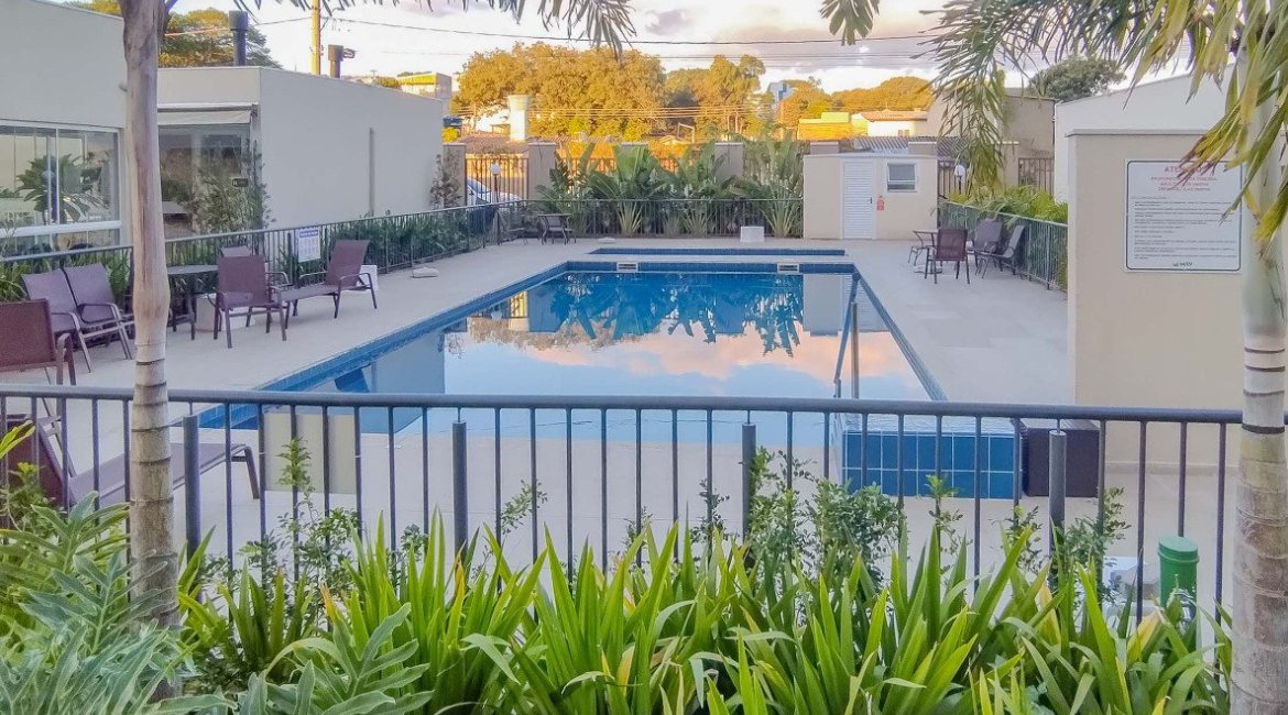 Apartamento à venda com 44m², 2 dormitórios, 1 vaga, no bairro Costa e Silva em Porto Alegre
