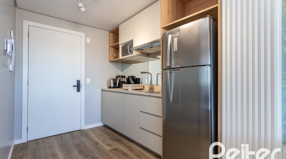 Studio à venda com 27m², 1 dormitório, no bairro Cidade Baixa em Porto Alegre