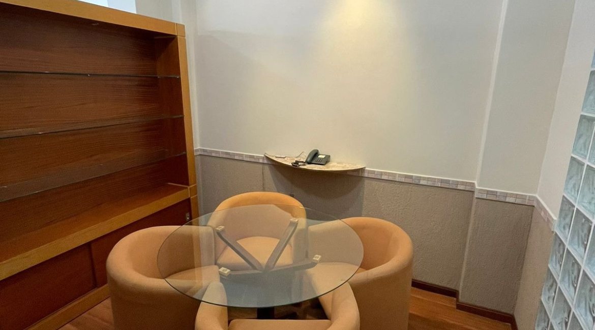 Comercial à venda com 32m², no bairro Centro Histórico em Porto Alegre