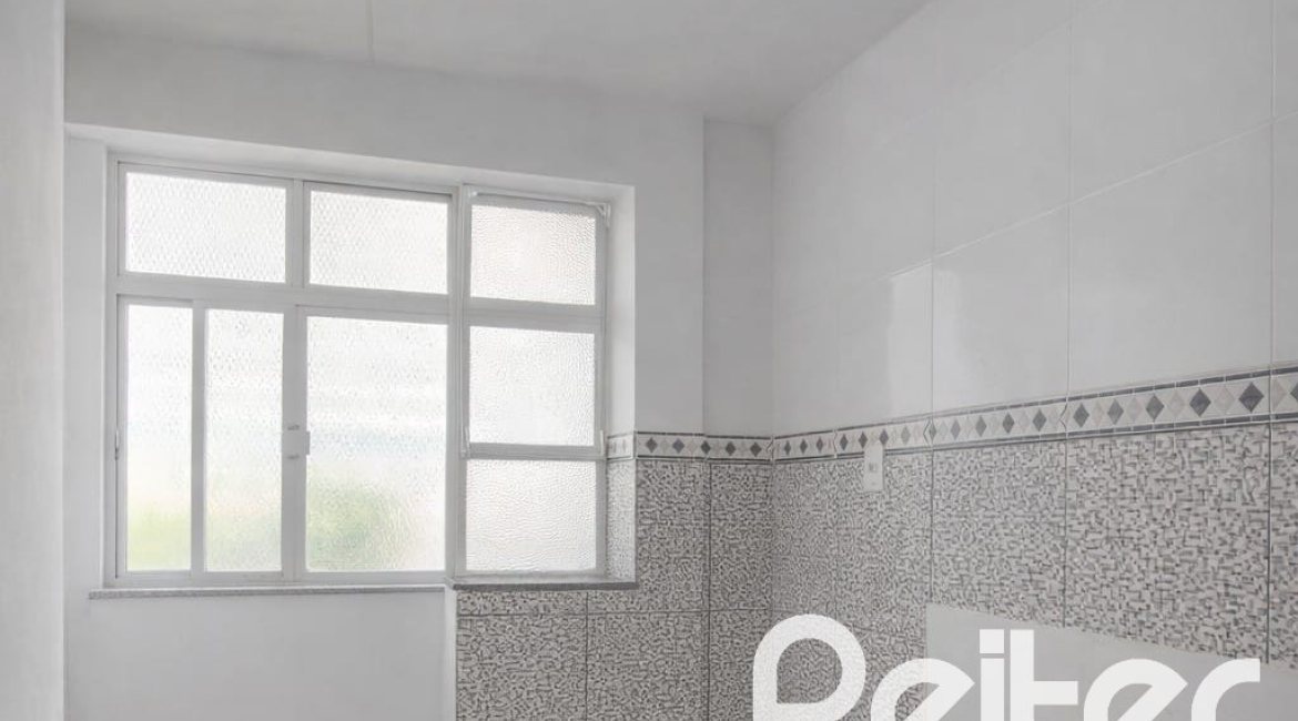 Apartamento à venda com 29m², 1 dormitório, no bairro Cristal em Porto Alegre