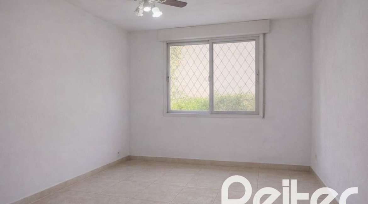 Apartamento à venda com 29m², 1 dormitório, no bairro Cristal em Porto Alegre