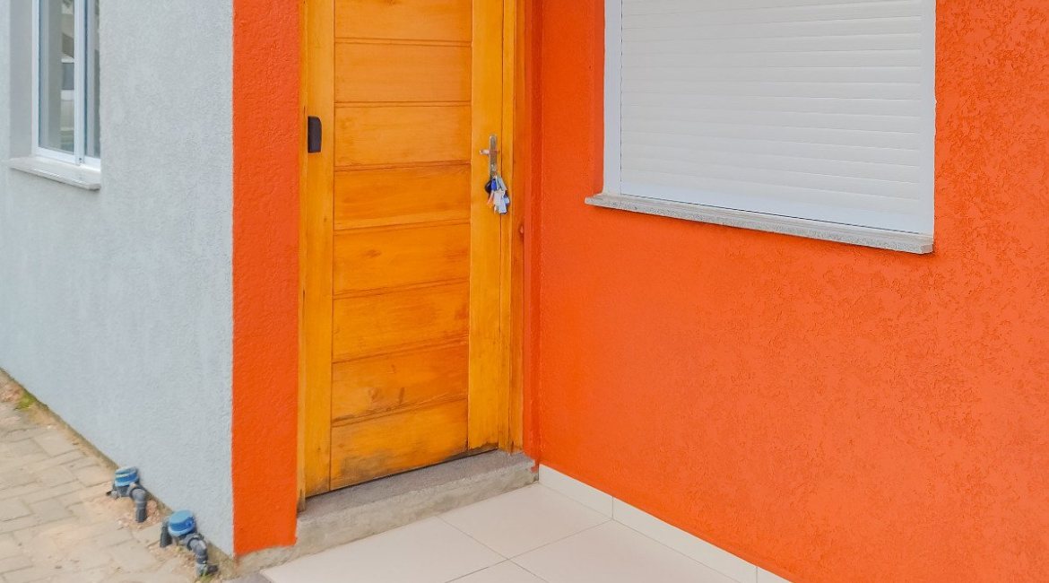 Casa em Condomínio à venda com 42m², 2 dormitórios, 1 vaga, no bairro Hípica em Porto Alegre