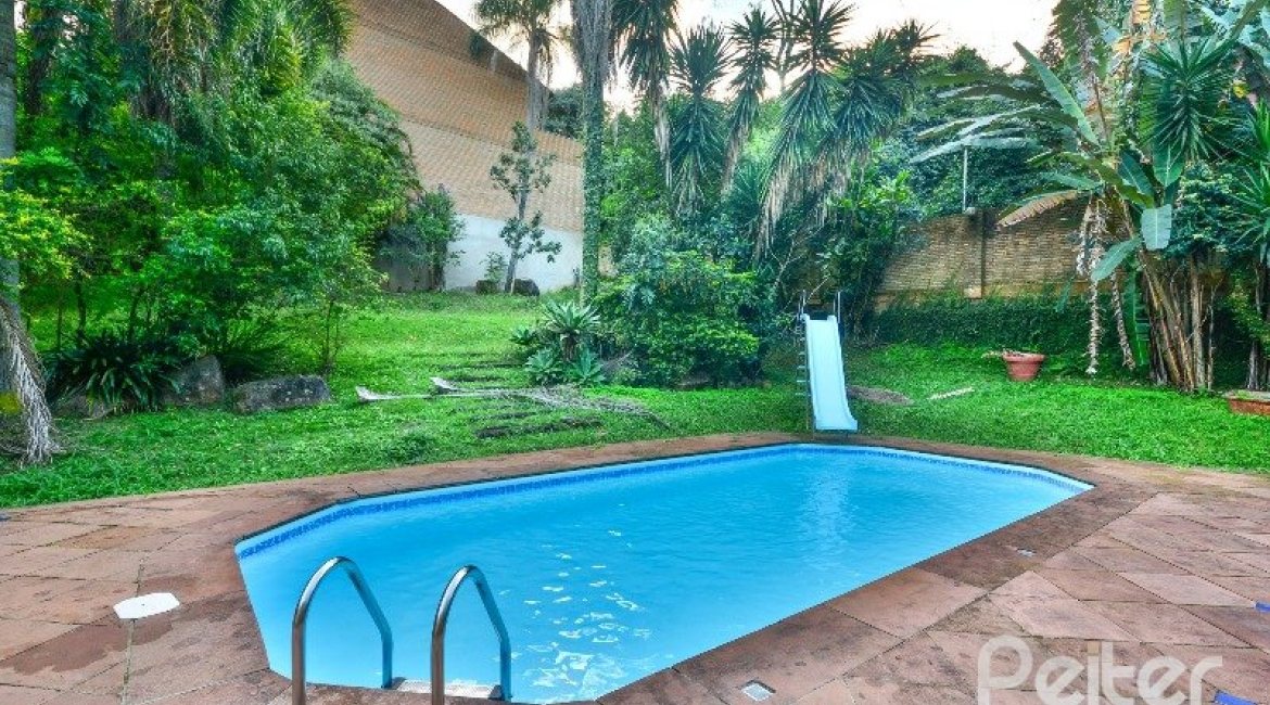  à venda, no bairro  em 