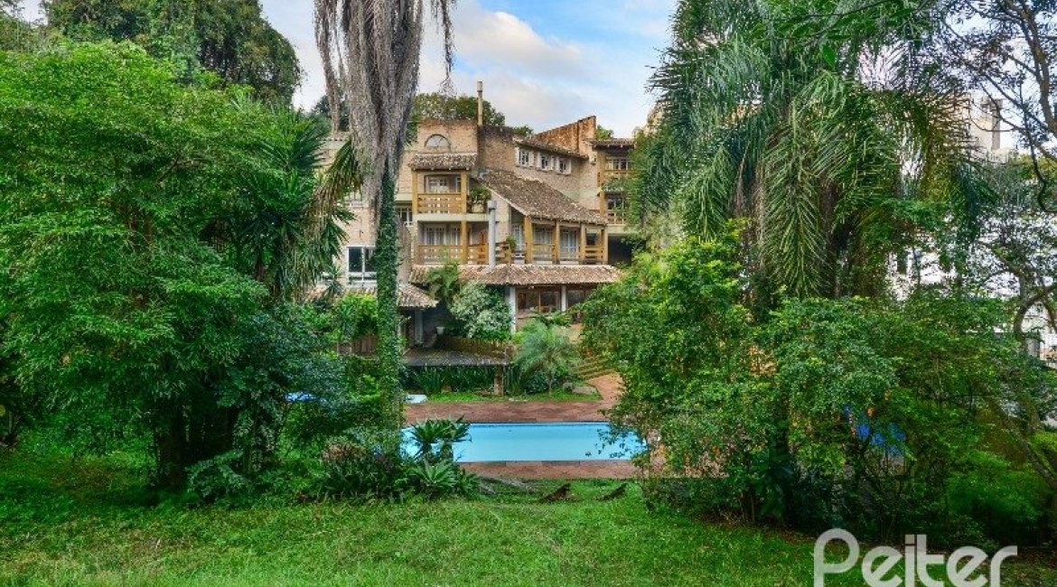  à venda, no bairro  em 