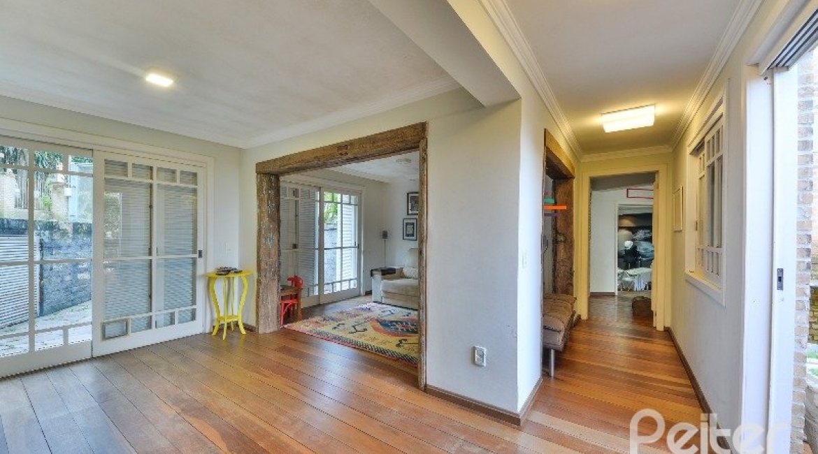  à venda, no bairro  em 