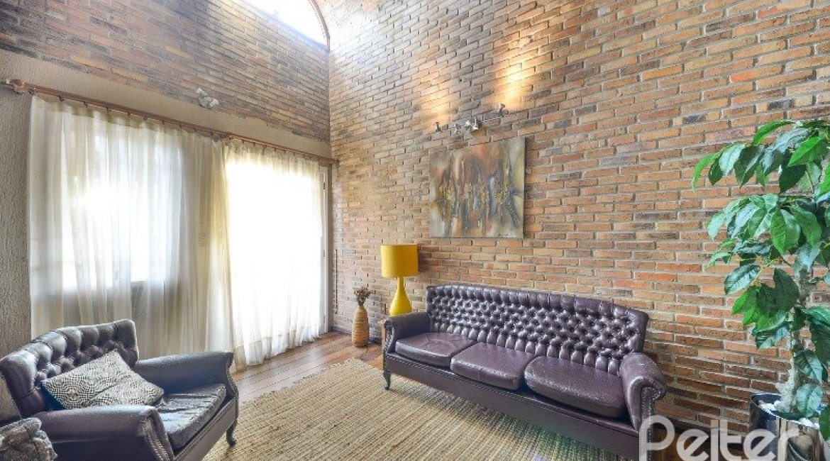  à venda, no bairro  em 