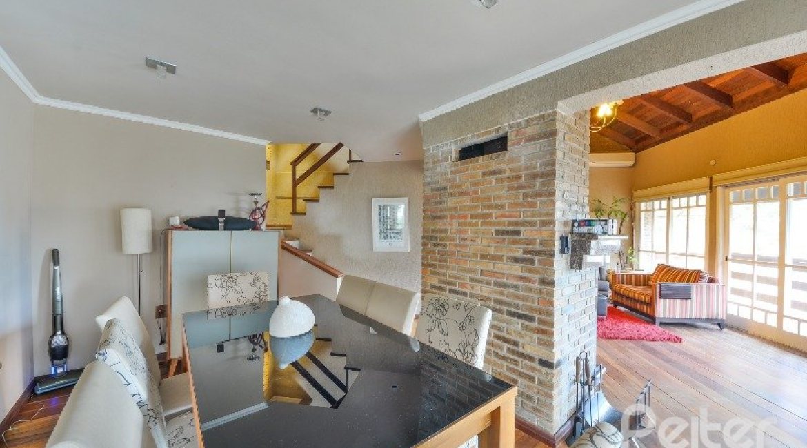  à venda, no bairro  em 