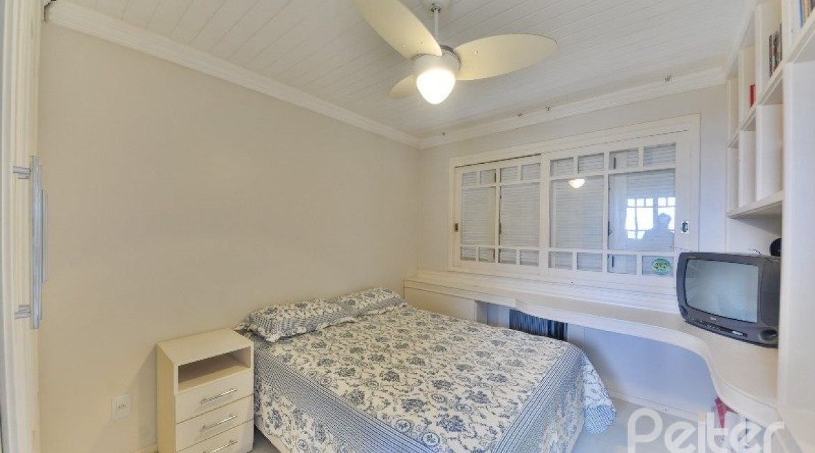  à venda, no bairro  em 