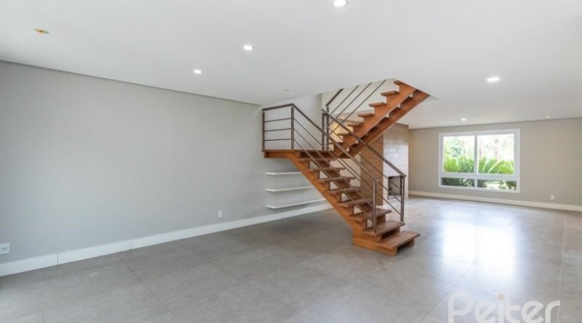 Casa em Condomínio à venda com 243m², 3 dormitórios, 3 suítes, 4 vagas, no bairro Terra Ville em PORTO ALEGRE