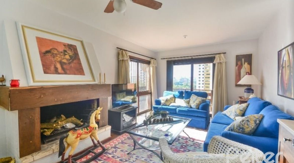 Apartamento à venda com 157m², 3 dormitórios, 1 suíte, 2 vagas, no bairro Tristeza em PORTO ALEGRE