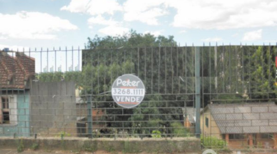 Terreno à venda, no bairro Tristeza em Porto Alegre