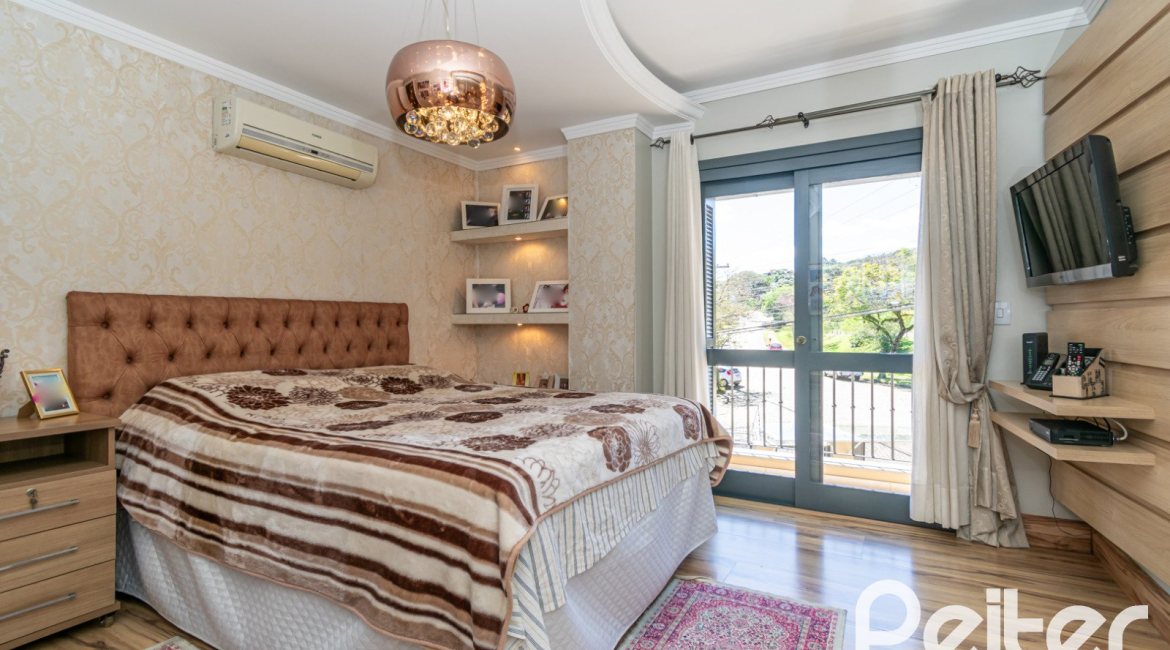  à venda, no bairro  em 