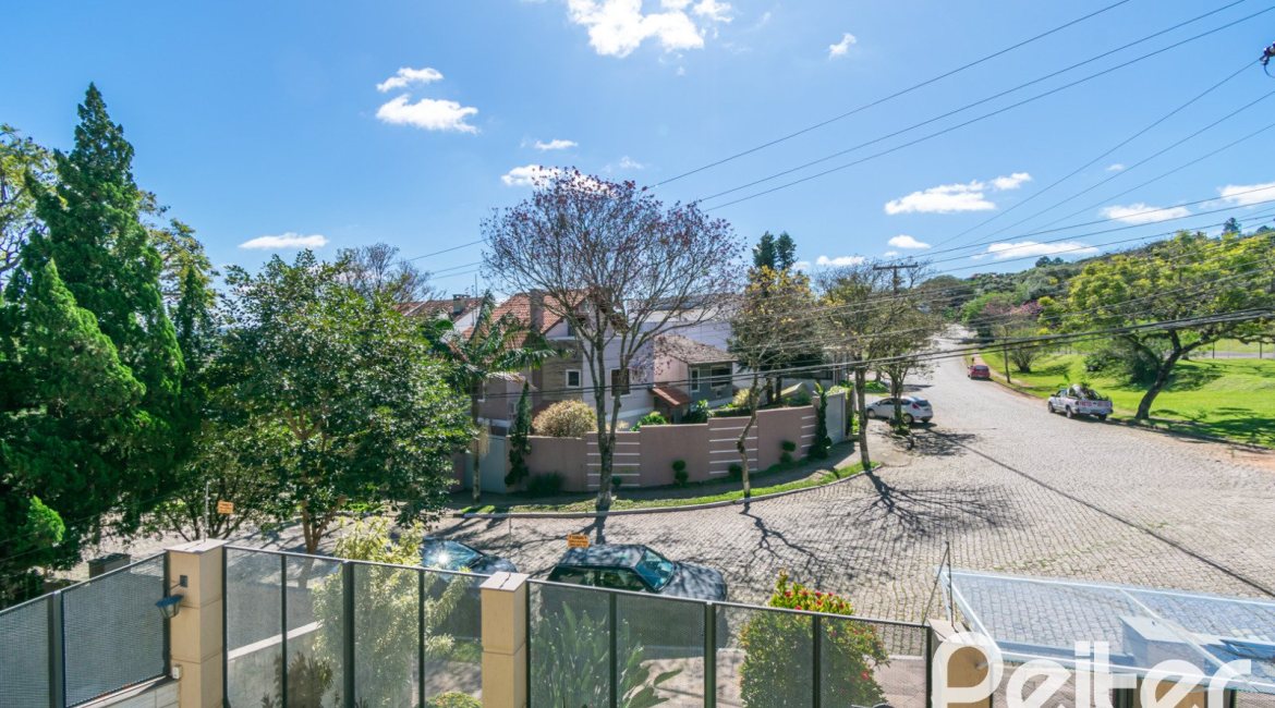  à venda, no bairro  em 