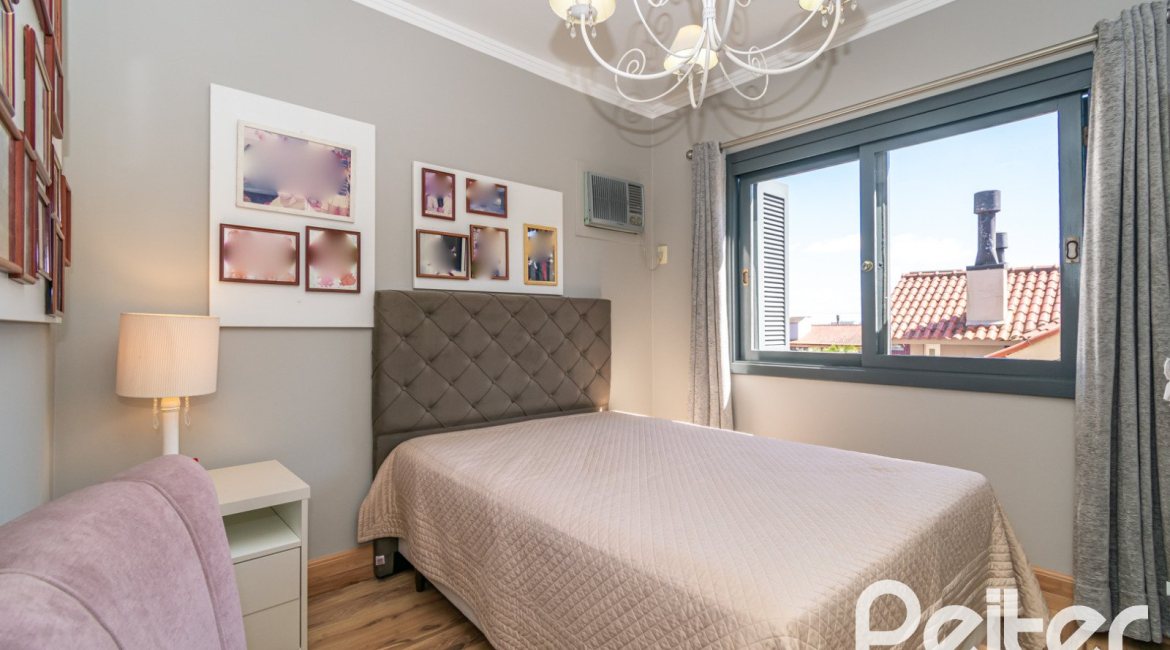  à venda, no bairro  em 