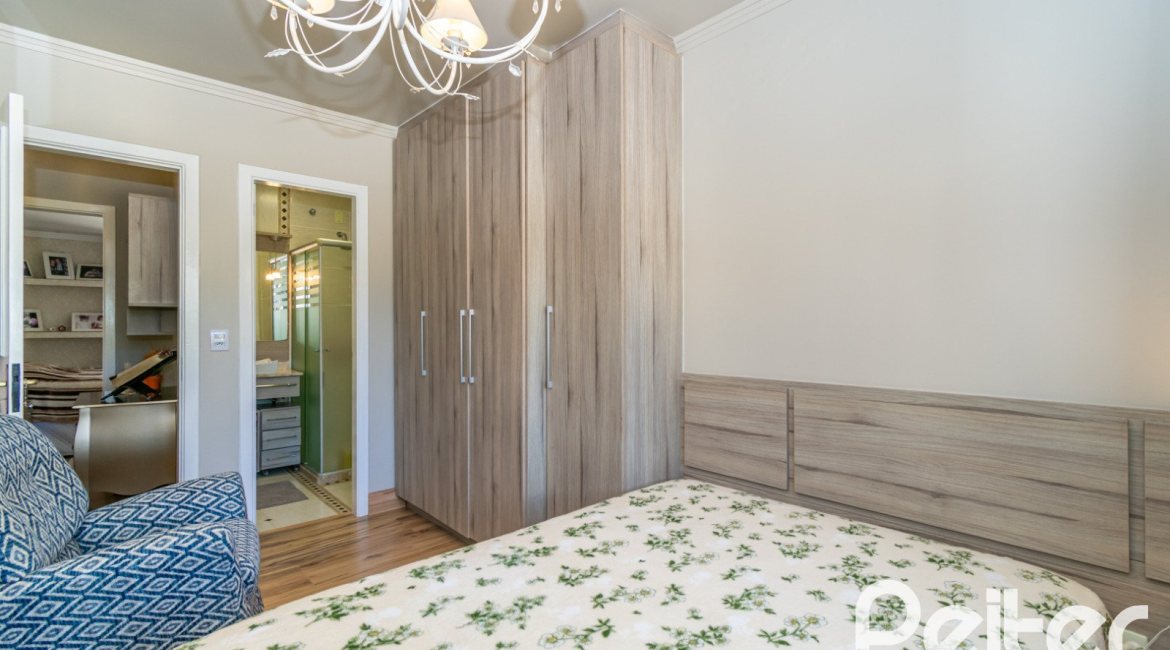  à venda, no bairro  em 