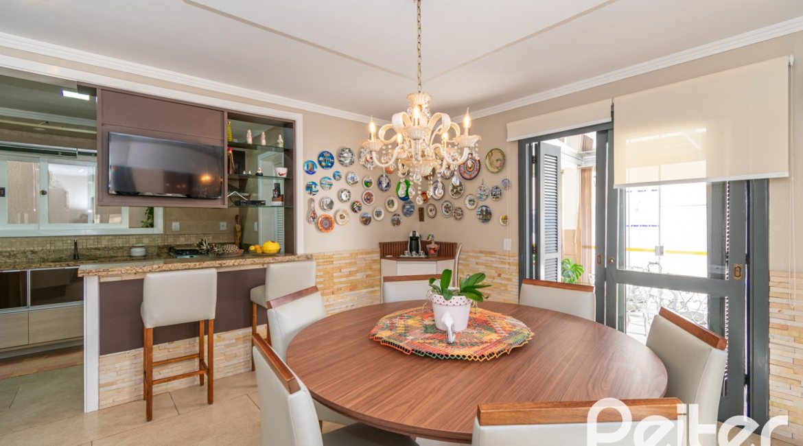  à venda, no bairro  em 