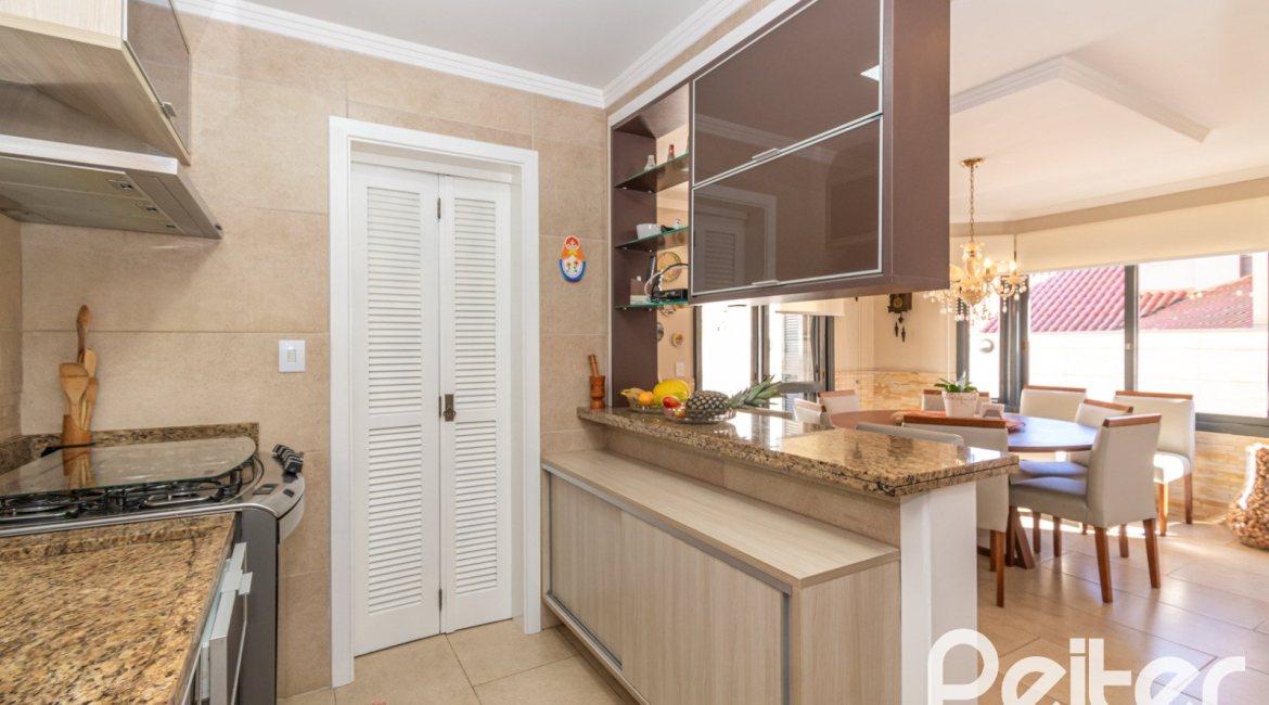  à venda, no bairro  em 