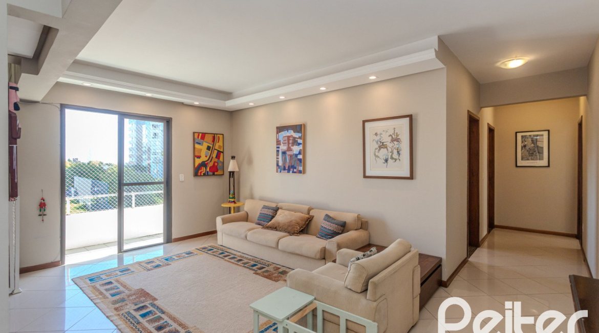 Cobertura à venda com 188m², 2 dormitórios, 2 suítes, 2 vagas, no bairro Tristeza em Porto Alegre