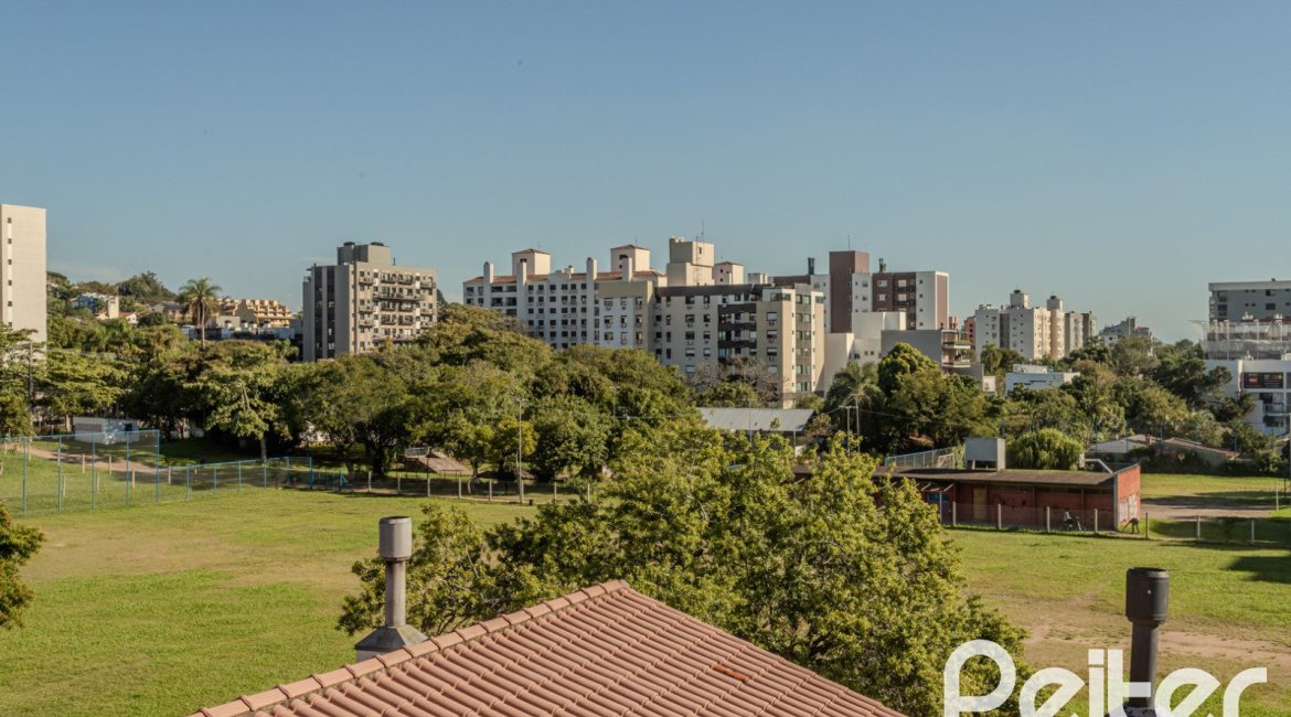Cobertura à venda com 188m², 2 dormitórios, 2 suítes, 2 vagas, no bairro Tristeza em Porto Alegre