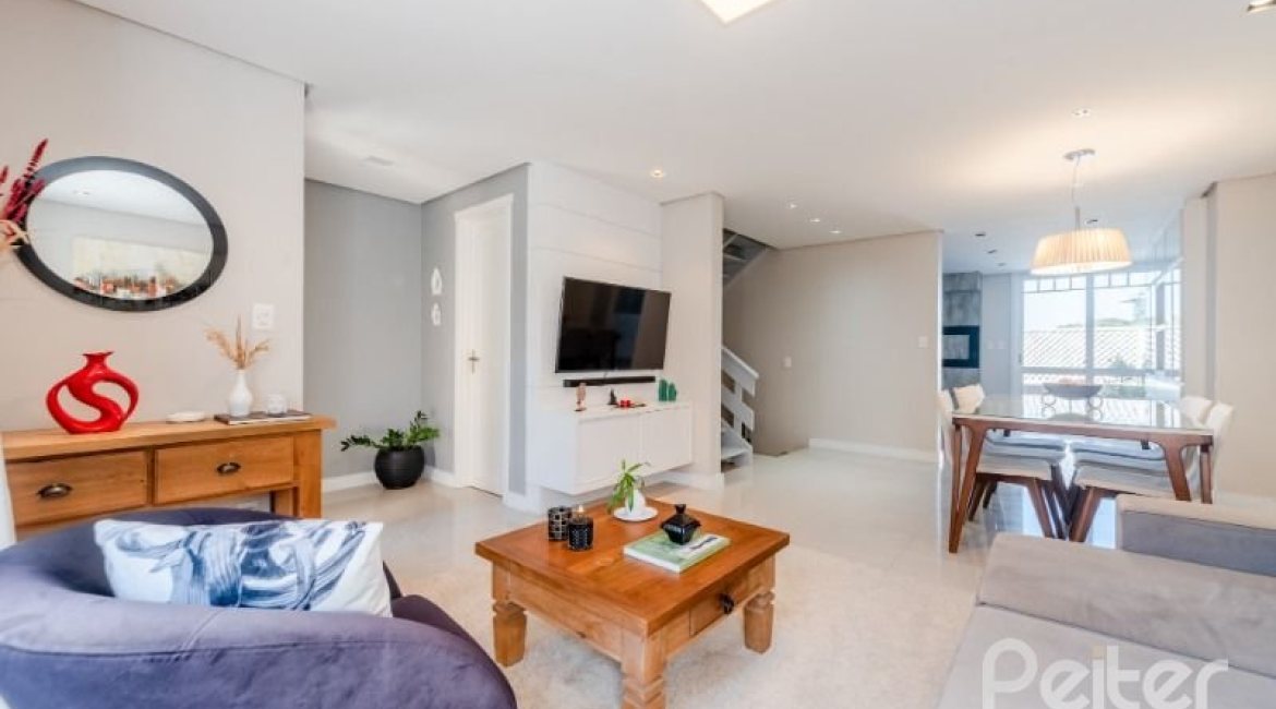  à venda, no bairro  em 