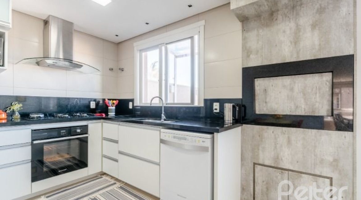  à venda, no bairro  em 