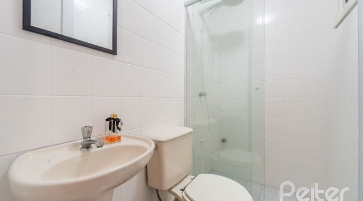  à venda, no bairro  em 