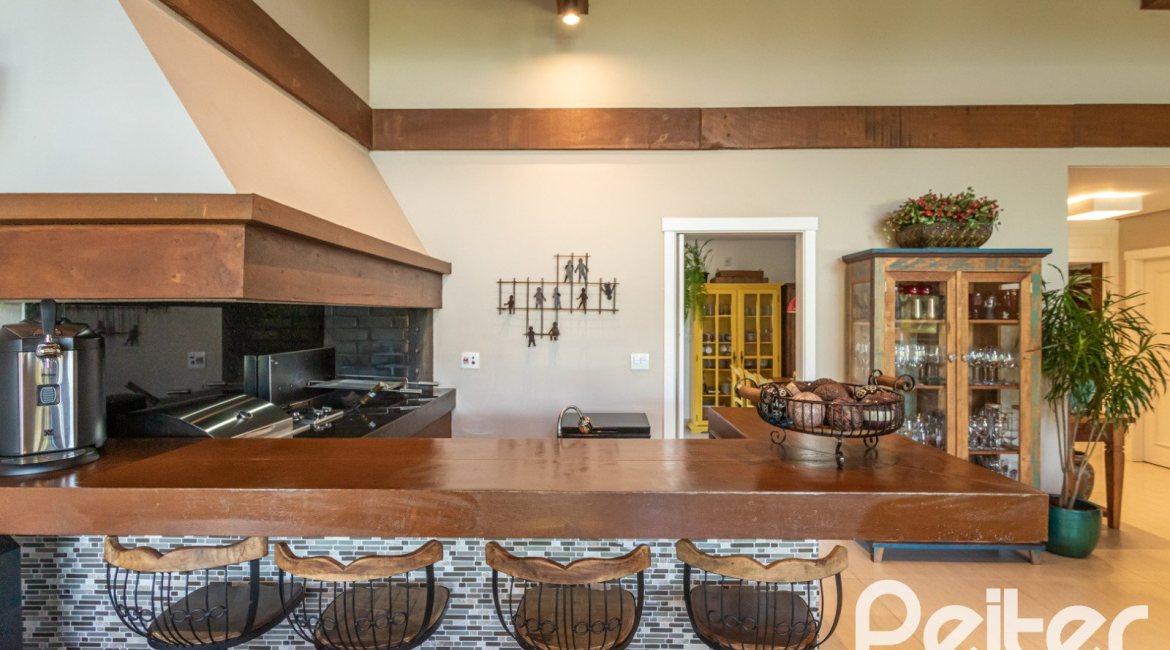 Casa em Condomínio à venda com 366m², 4 dormitórios, 4 suítes, 3 vagas, no bairro Terra Ville em PORTO ALEGRE