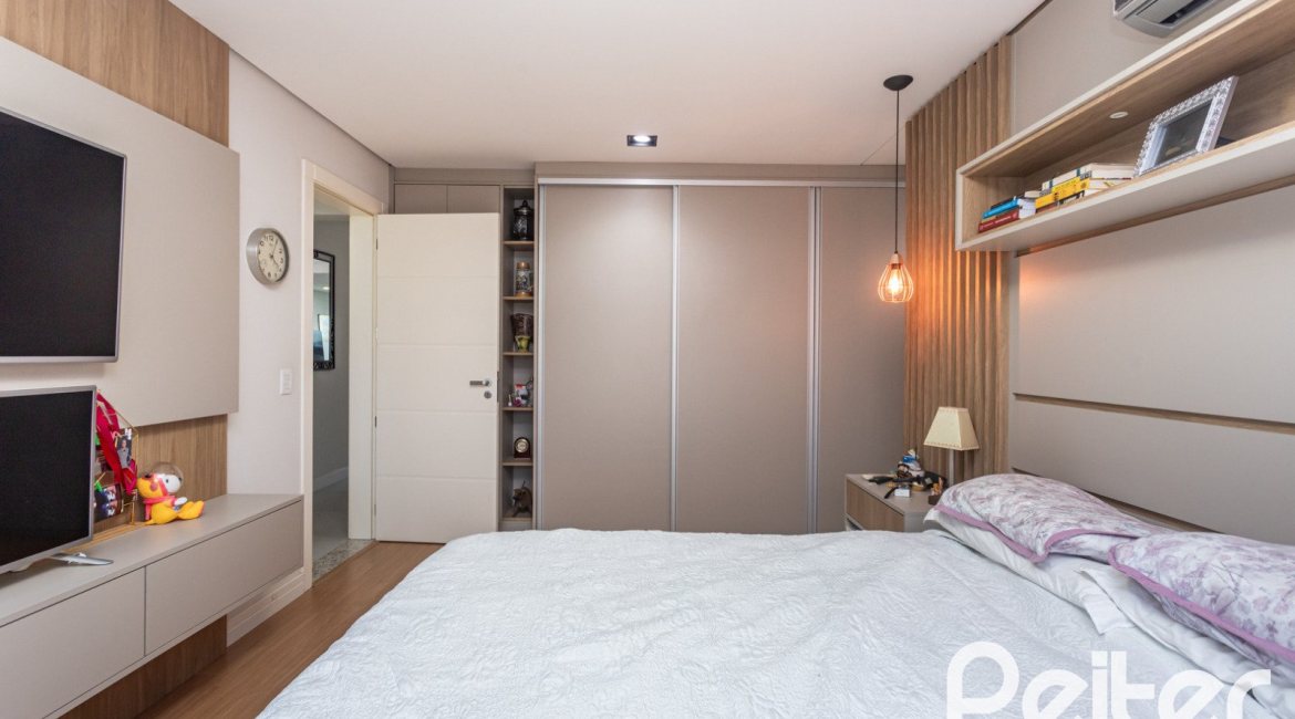Apartamento à venda com 123m², 3 dormitórios, 3 suítes, 2 vagas, no bairro Tristeza em Porto Alegre