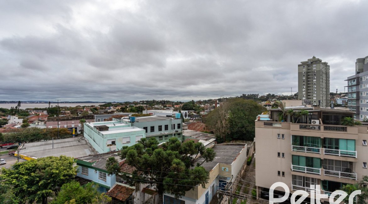 Apartamento à venda com 123m², 3 dormitórios, 3 suítes, 2 vagas, no bairro Tristeza em Porto Alegre