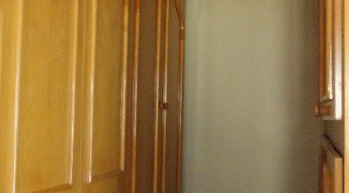 Casa à venda com 156m², 3 dormitórios, 1 suíte, 2 vagas, no bairro Espírito Santo em Porto Alegre