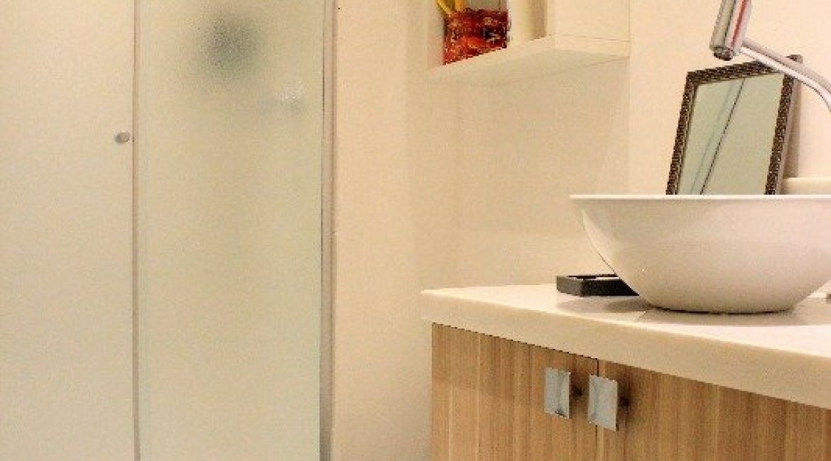 Apartamento à venda com 61m², 3 dormitórios, 1 suíte, 1 vaga, no bairro Ipanema em PORTO ALEGRE